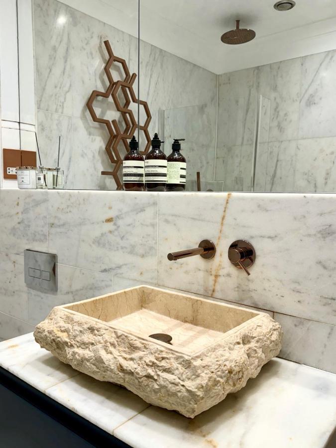 Beautiful 2 Bed Flat In South Kensington Apartamento